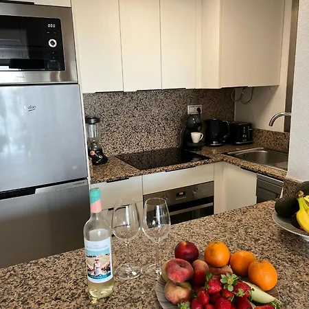 Locos With Sea View Apartment Torrevieja
